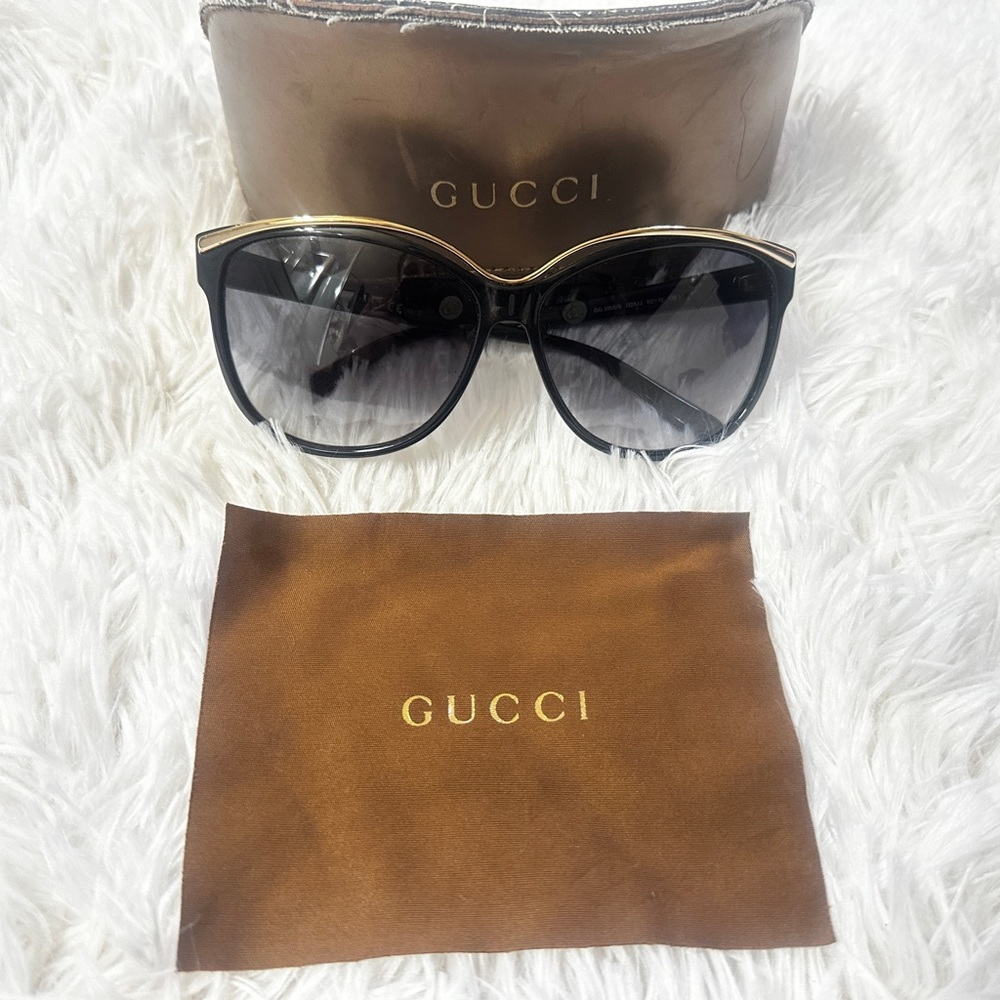Gucci GG 3155/S Sunglasses Black/Gold - Used